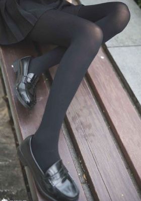 美女的胸100%露出无遮挡