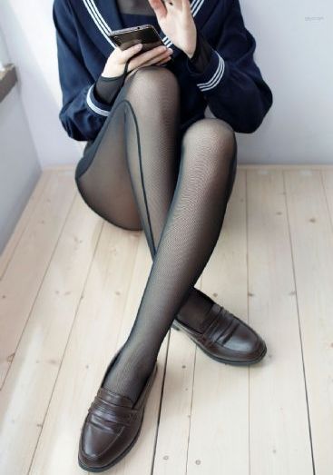姑娘看电影免费观看动漫版