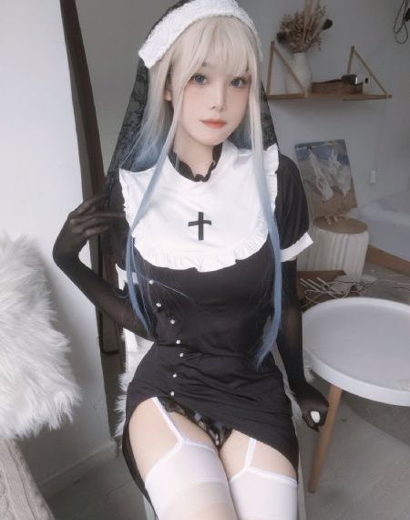 被偷听的女人